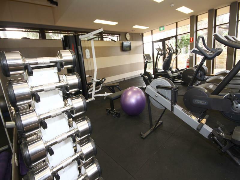 Chateau Elan At The Vintage Pokolbin Exteriör bild The gym at the University of Western Australia
